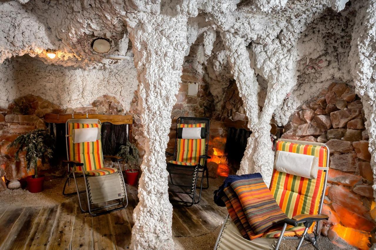Hotel-Restaurant Lindenhof 크루즈월타임 외부 사진
