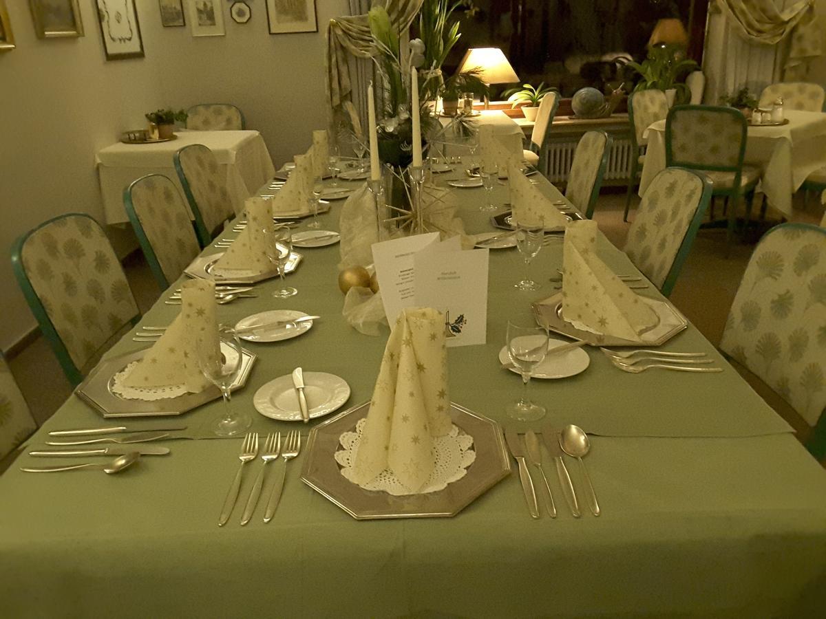 Hotel-Restaurant Lindenhof 크루즈월타임 외부 사진